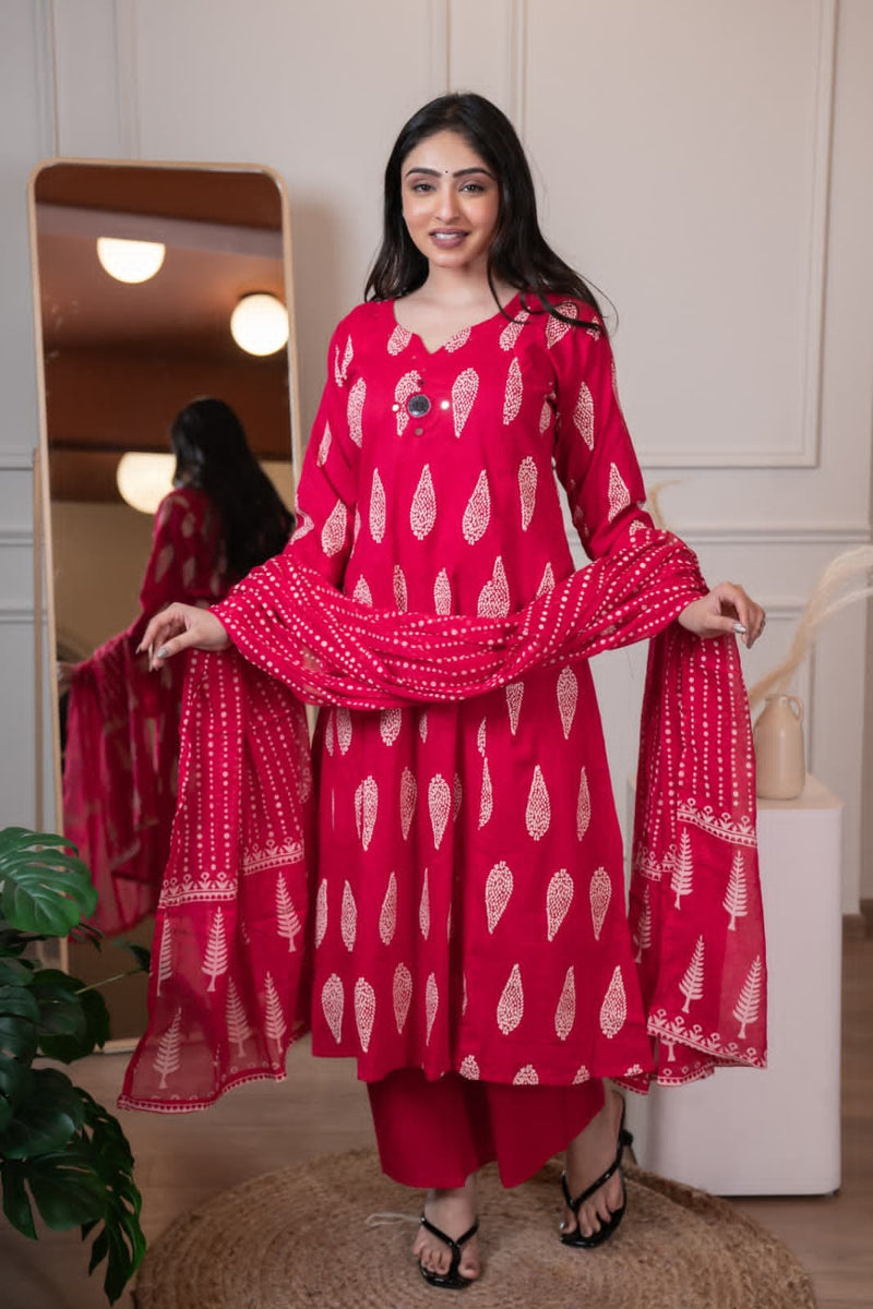 Umbrella Cut 3-Piece Salwar Set - Pink Bandhani Print
