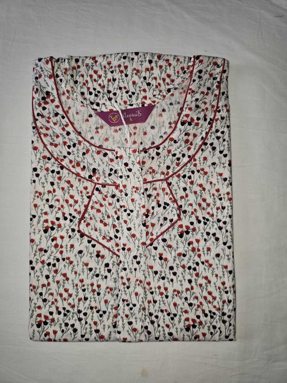 Meenu's Lotus Cotton nighty White Tulips L