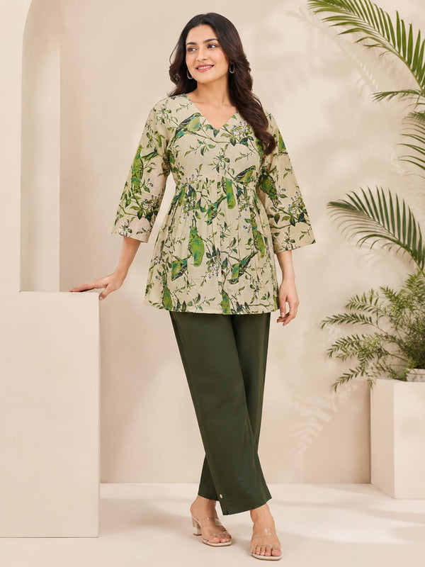 Kalamkari Printed Aliacut Short Kurti - Green