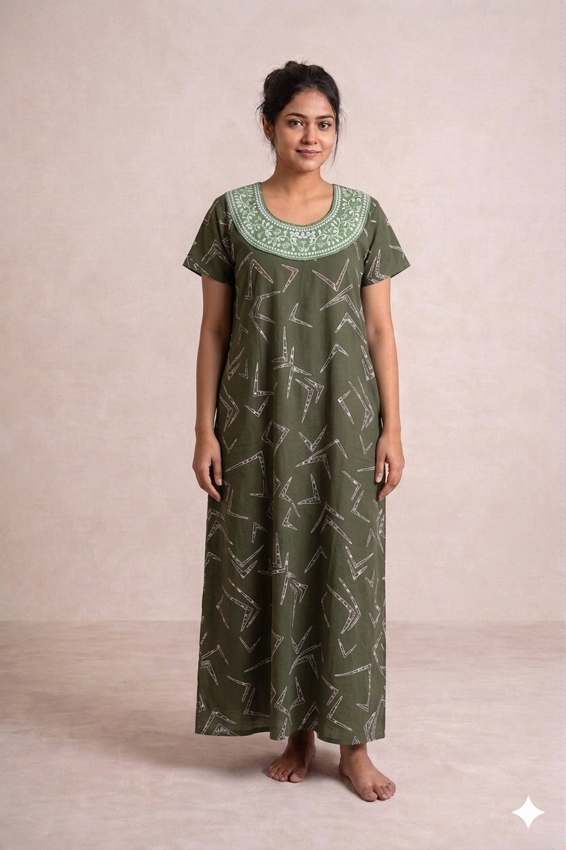 Shanthi Printed nighty with embroidery work Green